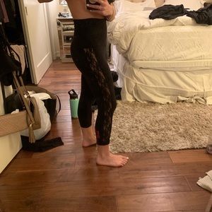 Barry’s Bootcamp high rise Lace Legging SZ S